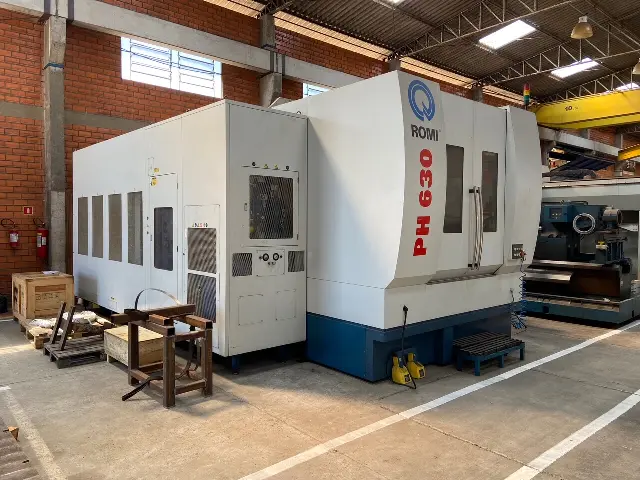 ROMI – Centro de Usinagem — Usinagem CNC