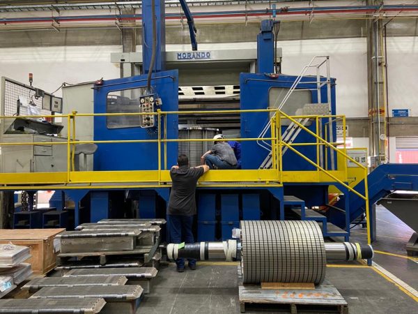 Torno Vertical Convencional